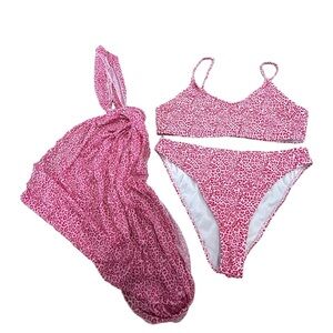 BNWOT Swimsuit with Shawl